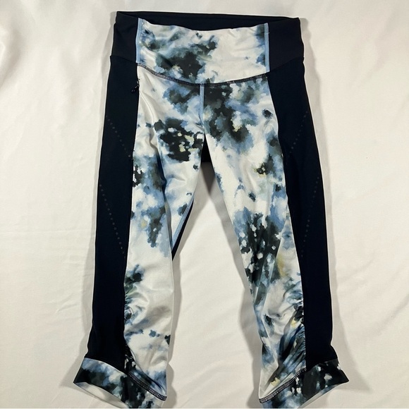 Lululemon Stop At Nothing Crop Black Mini Blooming Pixie Aquamarine Leggings sz - Picture 2 of 9